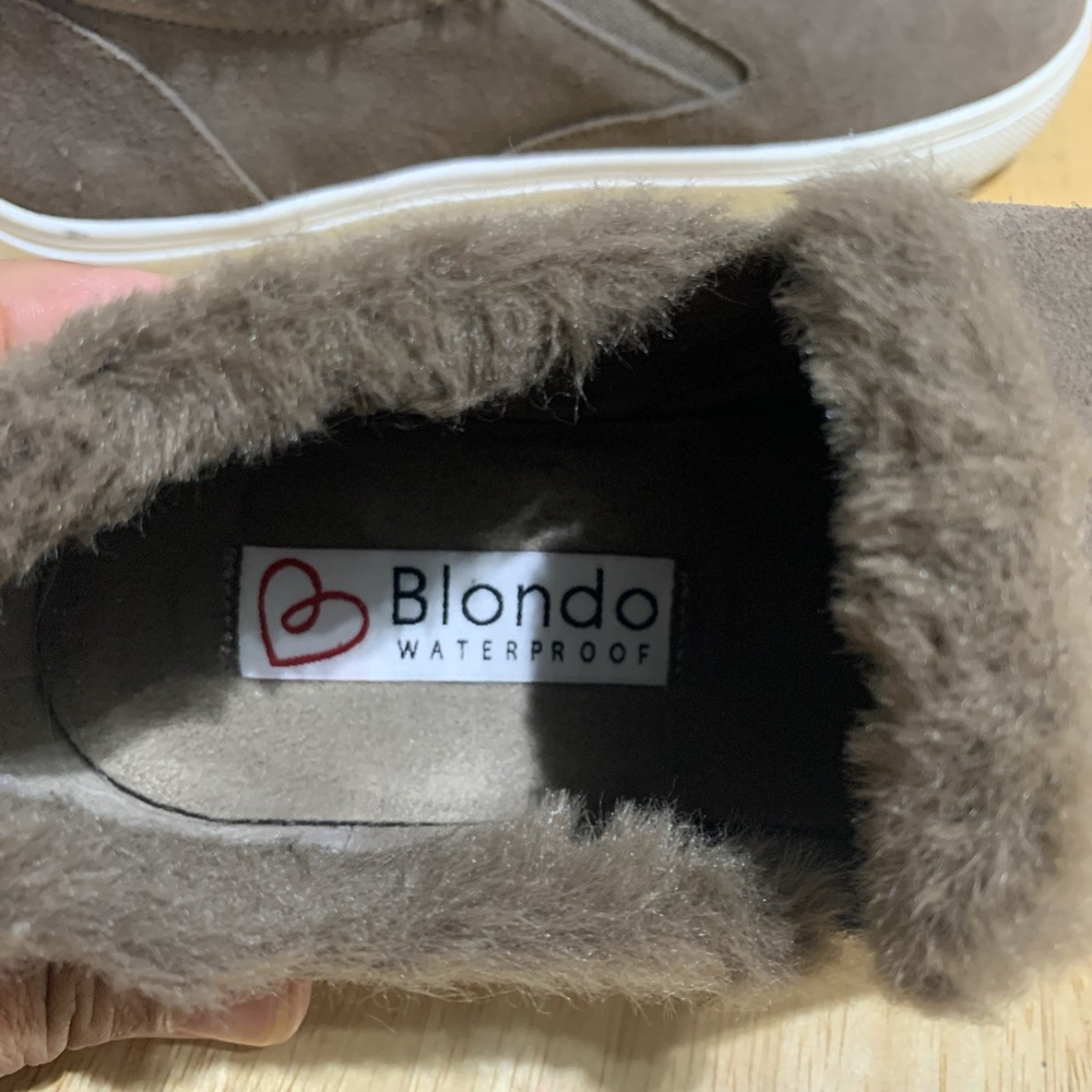 Blondo Gia Waterproof Dark Taupe Suede 6M Slip on Sneaker - Picture 5 of 8